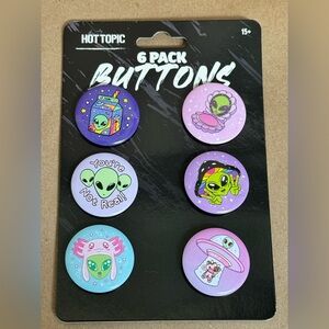 Hot Topic Alien Icons Button Set. 6 buttons